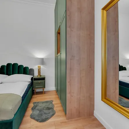 Apartment Polonia Centrum Z Miejscem Parkingowym Lodz (Lodz)